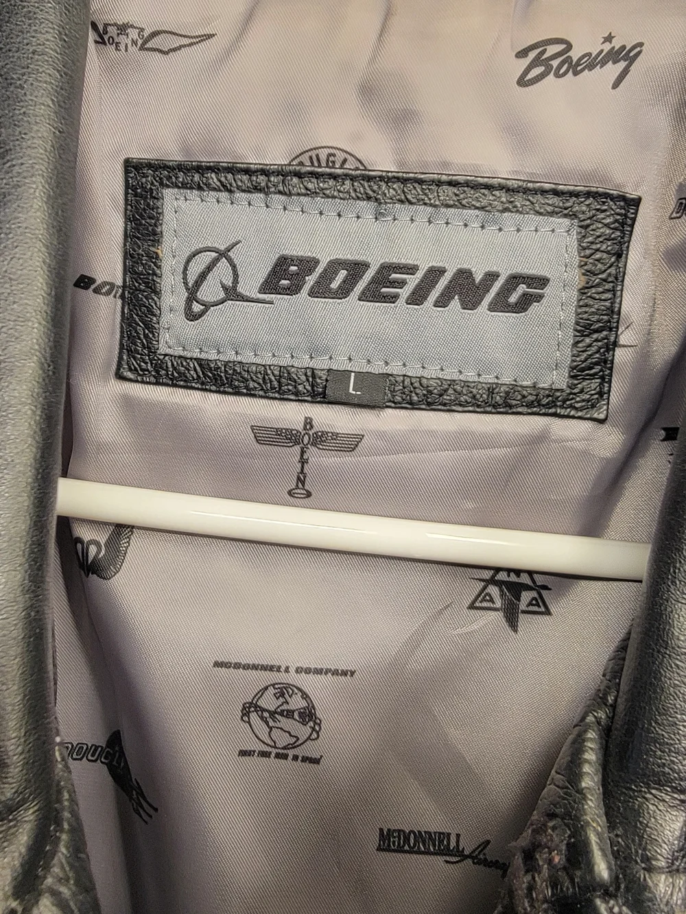 Boeing premium black